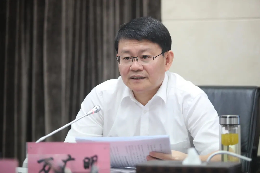 万广明在南昌城市开云中国集团调研